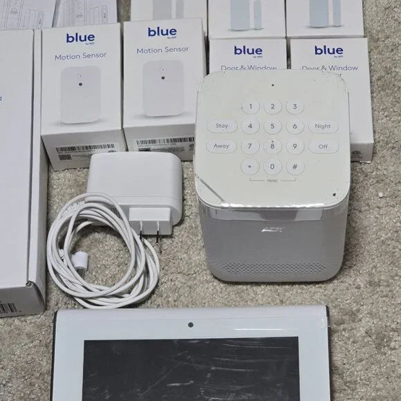 ADT Security System, 2 Outdoor Cameras, 2 Motions, 5 Window Sensors - Picture 5 of 7